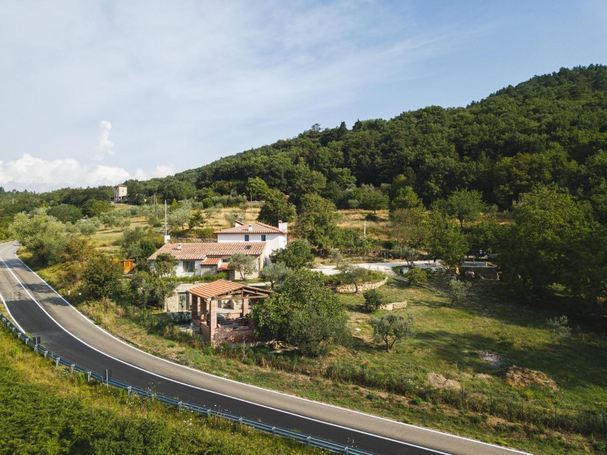 Agriturismo Le Fonti Понтассьеве Экстерьер фото